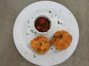 Straußeneiquiche mit Omboya (getrockneter, einheimischer Spinat) - Rezept