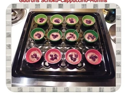 Muffins: Schoko-Cappuccino-Muffins mit Überraschung - Rezept - Bild Nr. 10
