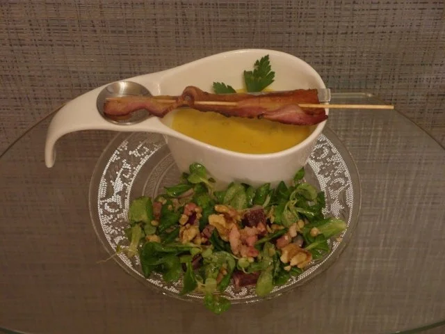 Sächsische Kartoffelsuppe mit Feldsalat - Rezept