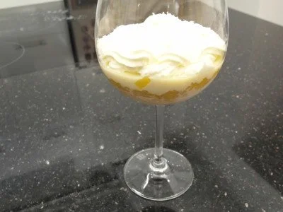 Torta de Abacaxi (Ananas-Kokos-Biskuit) - Rezept