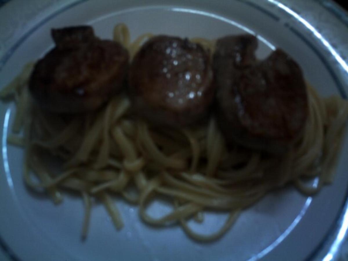 Schweine Medaillons Mailänder Art - schnell & einfach - 242 kcal/100g Schweine Medaillons Mailänder Art - schnell & einfach - 242 kcal/100g