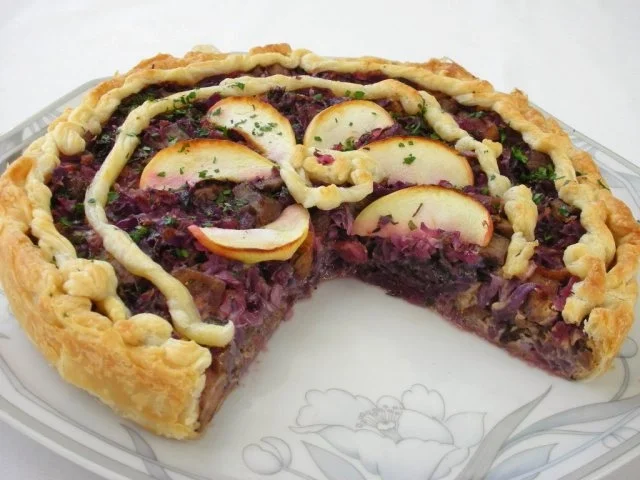 Rotkraut Kuchen mit Entenfleisch - Rezept