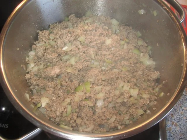 Rezept: Hackfleischauflauf mit Zucchini und Schafskäse Bild Nr. 8 Hackfleischauflauf mit Zucchini und Schafskäse - Rezept - Bild Nr. 8