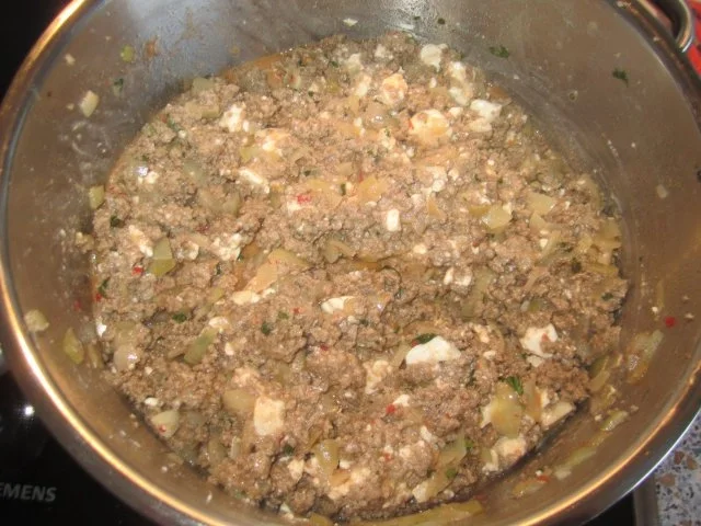 Rezept: Hackfleischauflauf mit Zucchini und Schafskäse Bild Nr. 10 Hackfleischauflauf mit Zucchini und Schafskäse - Rezept - Bild Nr. 10