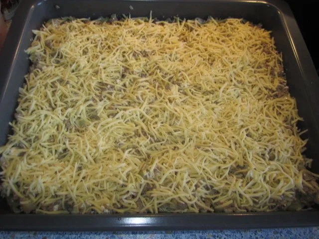 Rezept: Hackfleischauflauf mit Zucchini und Schafskäse Bild Nr. 13 Hackfleischauflauf mit Zucchini und Schafskäse - Rezept - Bild Nr. 13