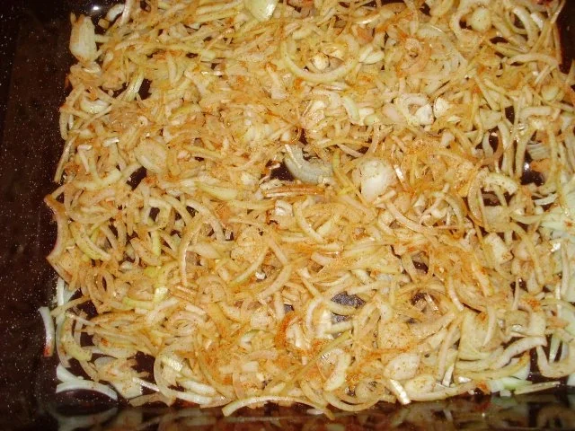 Rezept: Hähnchenschenkel im Paprika-Zwiebel-Riesling-Sud Bild Nr. 4 Hähnchenschenkel im Paprika-Zwiebel-Riesling-Sud - Rezept - Bild Nr. 4