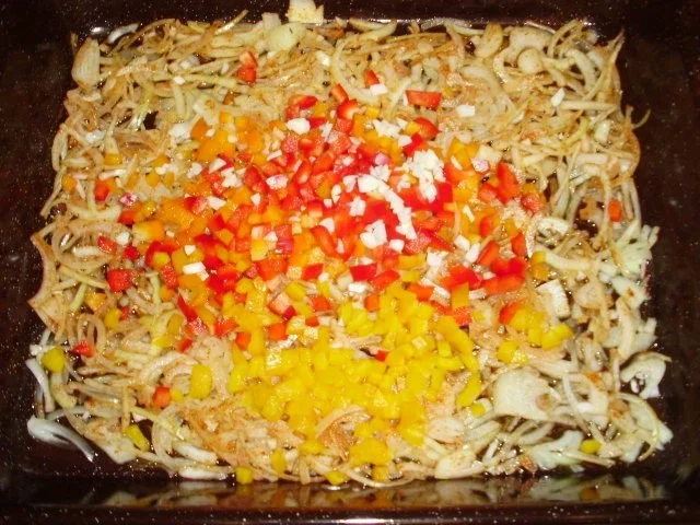 Rezept: Hähnchenschenkel im Paprika-Zwiebel-Riesling-Sud Bild Nr. 5 Hähnchenschenkel im Paprika-Zwiebel-Riesling-Sud - Rezept - Bild Nr. 5