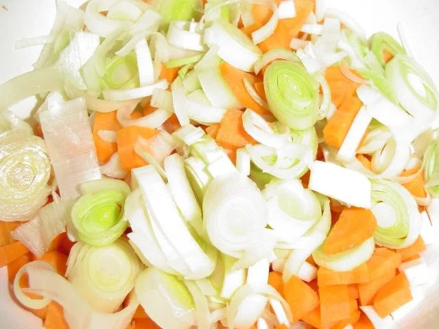 Rezept: Erbseneintopf nach Bundeswehrart Bild Nr. 5 Erbseneintopf nach Bundeswehrart - Rezept - Bild Nr. 5