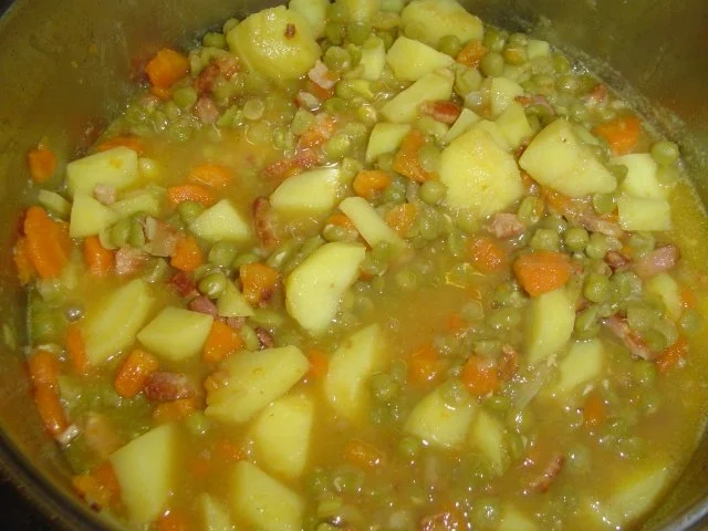 Rezept: Erbseneintopf nach Bundeswehrart Bild Nr. 7 Erbseneintopf nach Bundeswehrart - Rezept - Bild Nr. 7