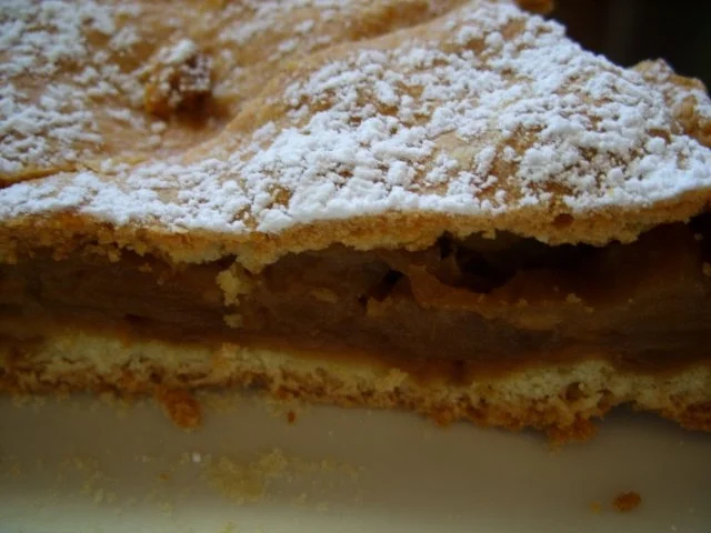 Gedeckte Bratapfeltorte - Rezept