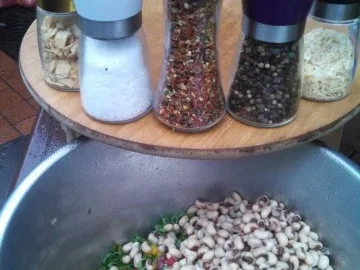 Rezept: Texas Caviar mit Filet Medaillon Bild Nr. 6 Texas Caviar mit Filet Medaillon - Rezept - Bild Nr. 6