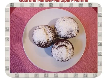 Rezept: Muffins: Mandel-Marzipan-Muffins Bild Nr. 20 Muffins: Mandel-Marzipan-Muffins - Rezept - Bild Nr. 20