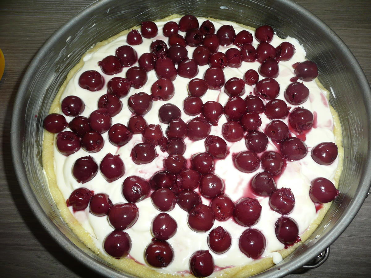 Creme fraich - Sauerkirschkuchen zum Geburtstag. - Rezept - Bild Nr. 264