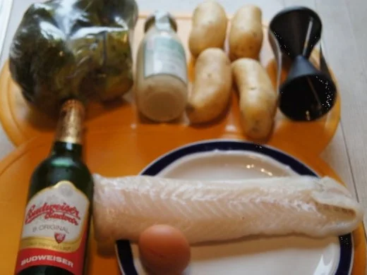 Rezept: Fischfilet im Bierteig, Spaghettikartoffelkröstie und Brokkoliröschen Bild Nr. 2 Fischfilet im Bierteig, Spaghettikartoffelkröstie und Brokkoliröschen - Rezept - Bild Nr. 2