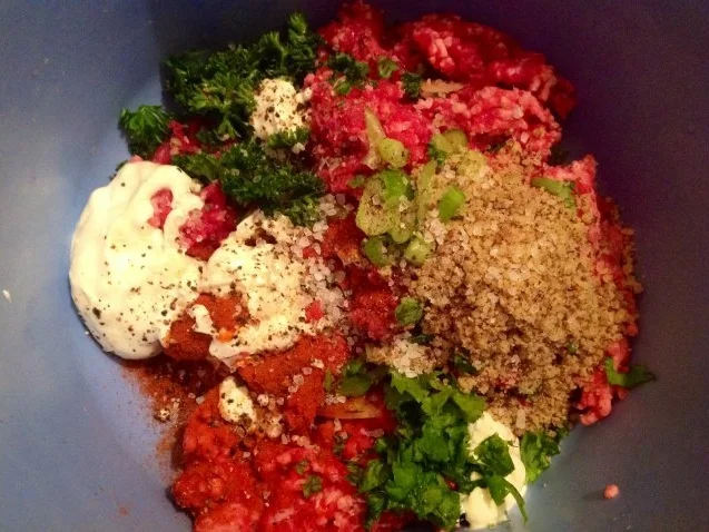 Rezept: Schwarzwurzelsuppe mit Hackbällchen Bild Nr. 11 Schwarzwurzelsuppe mit Hackbällchen - Rezept - Bild Nr. 11