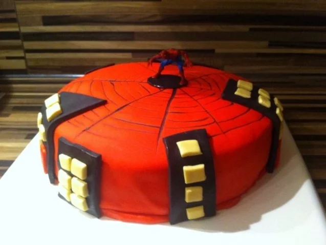 Spiderman Torte - Rezept