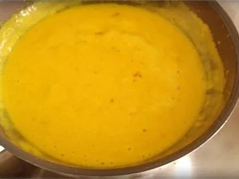 Rezept: Schwäbische Maultaschen mit pikanter Käse Sauce nappiert Bild Nr. 10 Schwäbische Maultaschen mit pikanter Käse Sauce nappiert - Rezept - Bild Nr. 10