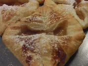 Rezept: Apfelgolatschen oder Apfeltaschen Apfelgolatschen oder Apfeltaschen - Rezept