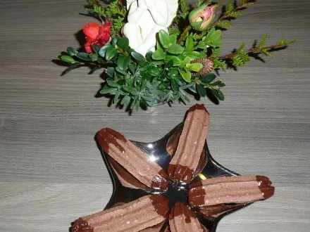 Rezept: Weihnachtsgebäck : Haselnuss - Stangen ! Weihnachtsgebäck : Haselnuss - Stangen ! - Rezept