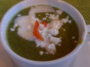 Suppen & Eintöpfe :  Spinat - Suppe mit Schafskäse - Rezept