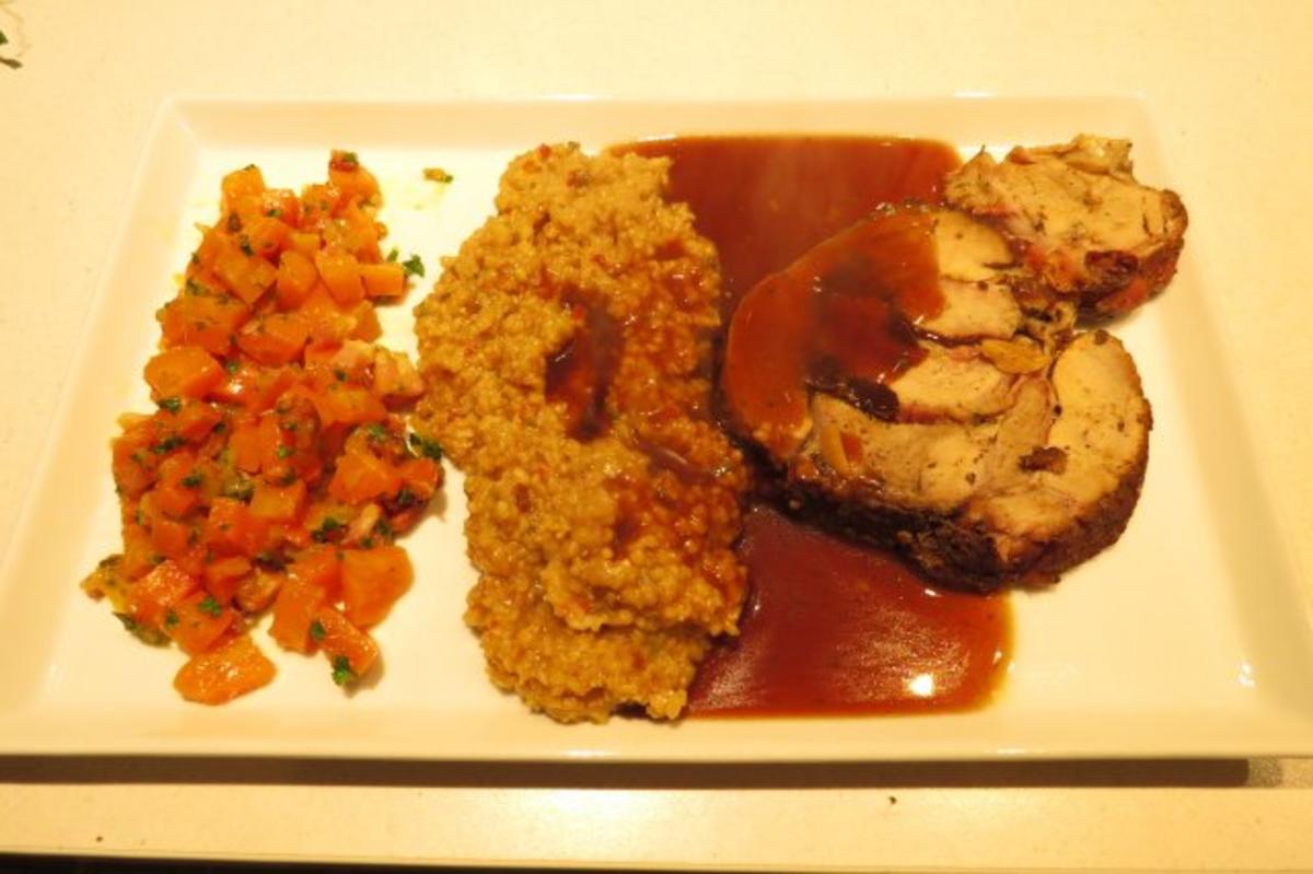 Bilder für Rollbraten mit Rauchmandeln Rezept