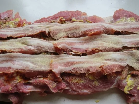 Rollbraten mit Rauchmandeln - Rezept - Bild Nr. 3