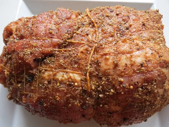 Rollbraten mit Rauchmandeln - Rezept - Bild Nr. 4