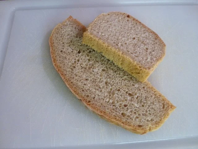 Rezept: Sauerteig-Dinkelbrot Sauerteig-Dinkelbrot - Rezept