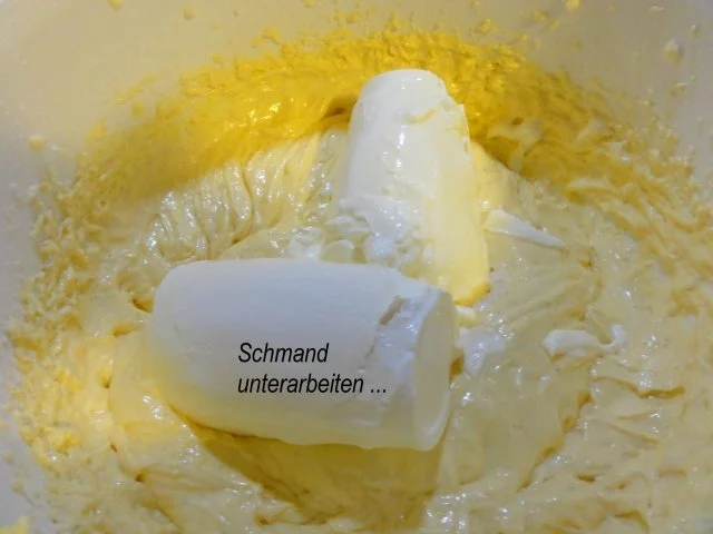 Rezept: Rührteig: KÄSE-SCHMAND-TORTE (ohne Boden) Bild Nr. 6 Rührteig: KÄSE-SCHMAND-TORTE (ohne Boden) - Rezept - Bild Nr. 6