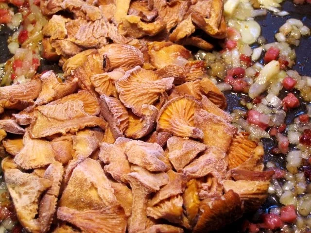 Rezept: Pikante Wirsingtorte mit Pfifferlingen und würzigem Hackfleisch gefüllt Bild Nr. 4 Pikante Wirsingtorte mit Pfifferlingen und würzigem Hackfleisch gefüllt - Rezept - Bild Nr. 4