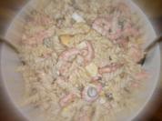 Nudelsalat pikant mit Garnelen und Ei - Rezept