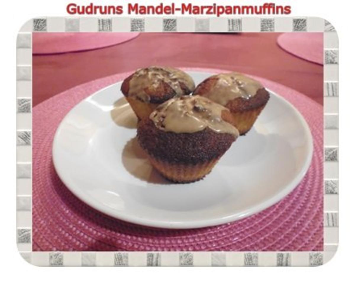 Muffins: Mandel-Marzipanmuffins mit Zimtguss - Rezept