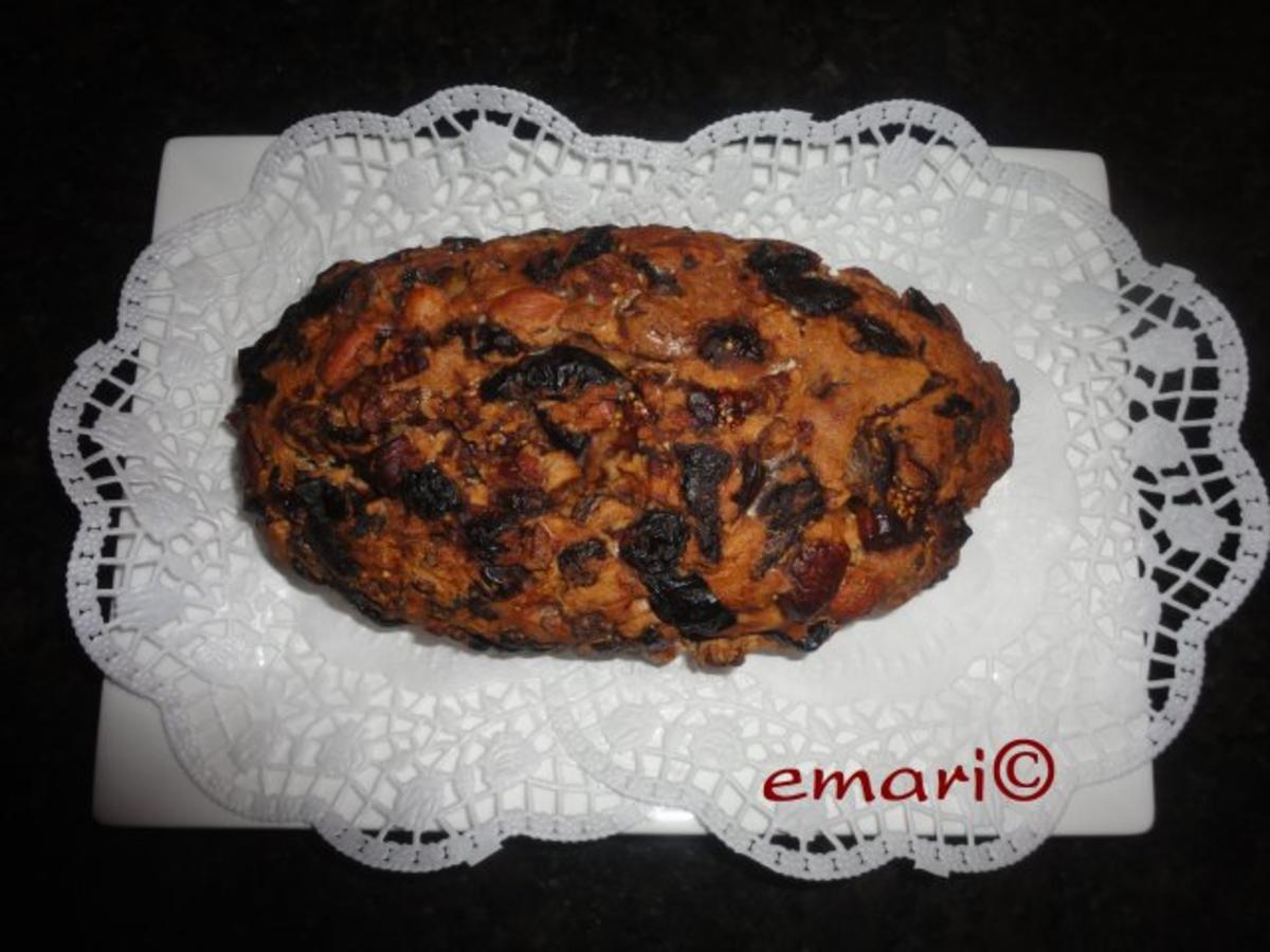 Kletzenbrot - sehr fruchtig und saftig ! - Rezept - kochbar.de