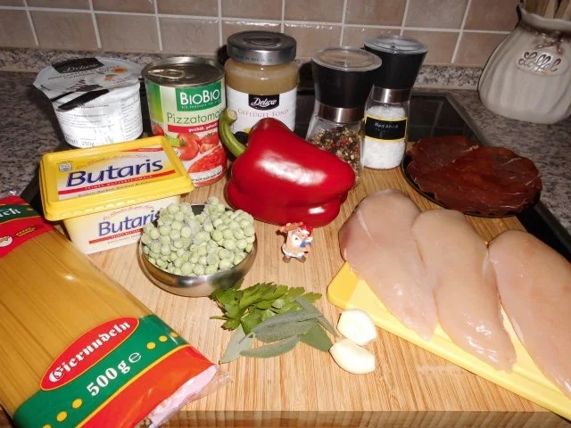 Hähnchenröllchen mediterran>>> - Rezept - Bild Nr. 3