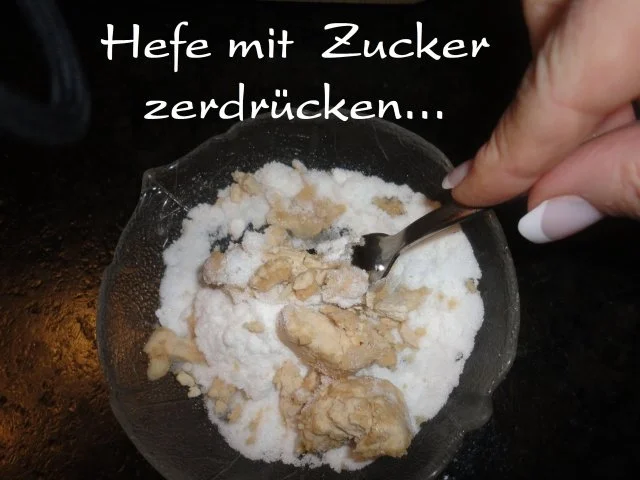 Früchte / Nußbrot  a'la emari - Rezept - Bild Nr. 2