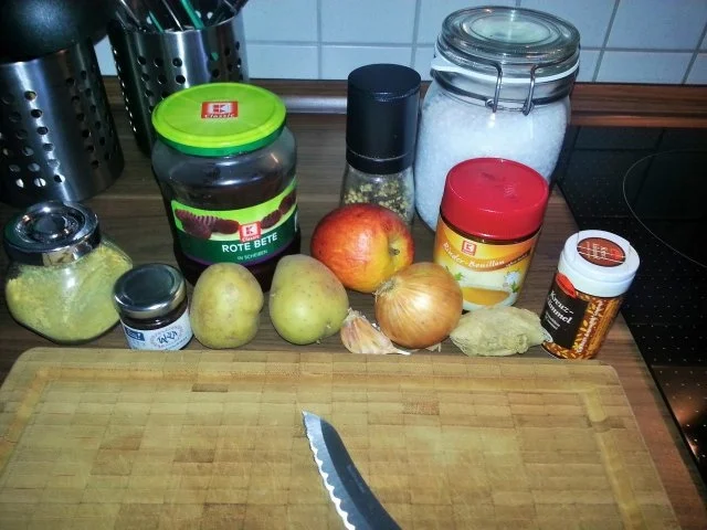 Rezept: Winterliche Rote Bete Suppe Bild Nr. 2 Winterliche Rote Bete Suppe - Rezept - Bild Nr. 2