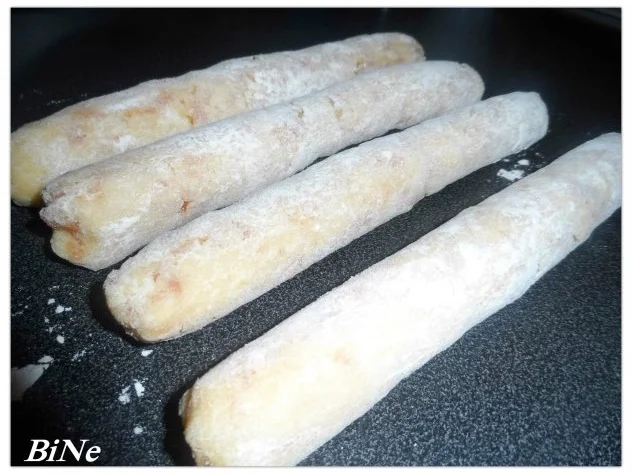 Rezept: BiNe` S APRIKOSEN - KOKOS - KIPFERL Bild Nr. 6 BiNe` S APRIKOSEN - KOKOS - KIPFERL - Rezept - Bild Nr. 6