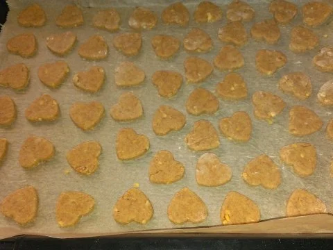 Rezept: Hundekekse mit Erdnussbutter Hundekekse mit Erdnussbutter - Rezept