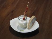Parmesanschaumsüppchen mit Bacon, Ciabatta und Limetten-Pfeffer-Butter - Rezept