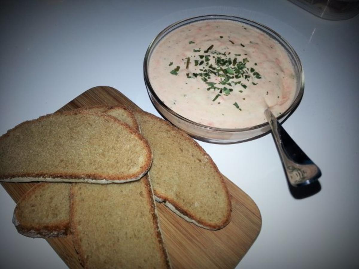 Lachscreme zu frischem Brot, als Pfannkuchenfüllung ect. - Rezept mit ...