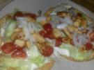 Low Carb Pita mit Hähnchen, Tzaziki & Salat - Rezept