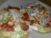 Low Carb Pita mit Hähnchen, Tzaziki & Salat - Rezept
