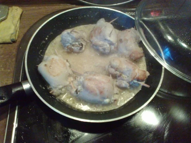 Rezept: gefüllte Hähnchenoberkeulen Bild Nr. 5 gefüllte Hähnchenoberkeulen - Rezept - Bild Nr. 5