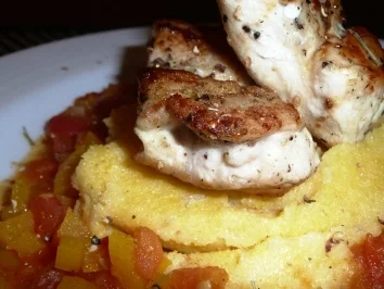Rezept: Safranhähnchen mit Polenta Safranhähnchen mit Polenta - Rezept