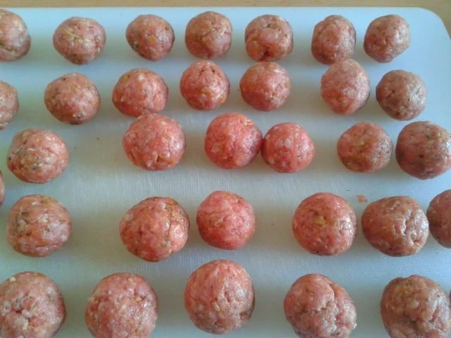 Rezept: Kürbiscremesüppchen mit "ssarfen" orientalischen Hackbällchen Bild Nr. 8 Kürbiscremesüppchen mit "ssarfen" orientalischen Hackbällchen - Rezept - Bild Nr. 8