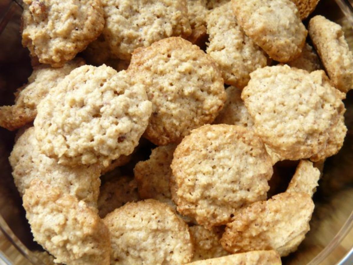 Rosinen Nuss Haferflocken Kekse — Rezepte Suchen