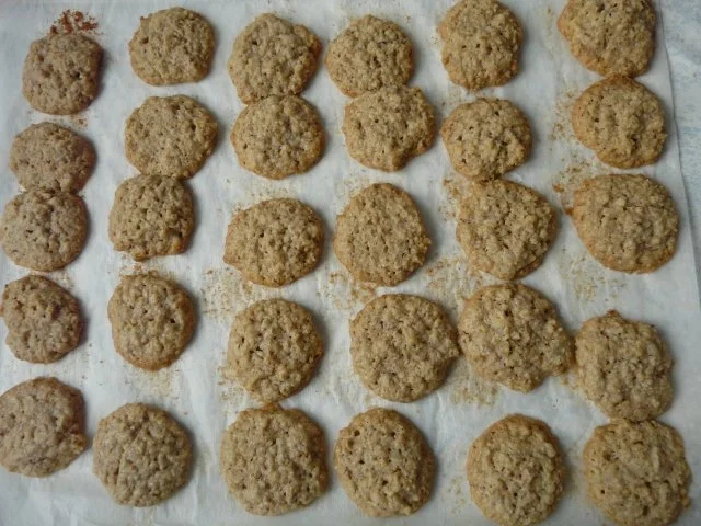 Rezept: Nuss-Haferflocken-Plätzchen Bild Nr. 4 Nuss-Haferflocken-Plätzchen - Rezept - Bild Nr. 4