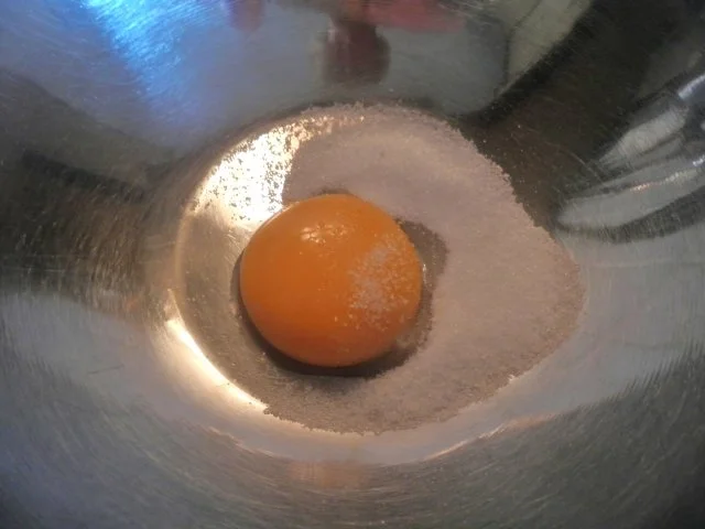 Steckrüben - Apfel - Mousse auf Rote Bete - Himbeer - Spiegel und Calvados - Apfel ... - Rezept - Bild Nr. 6