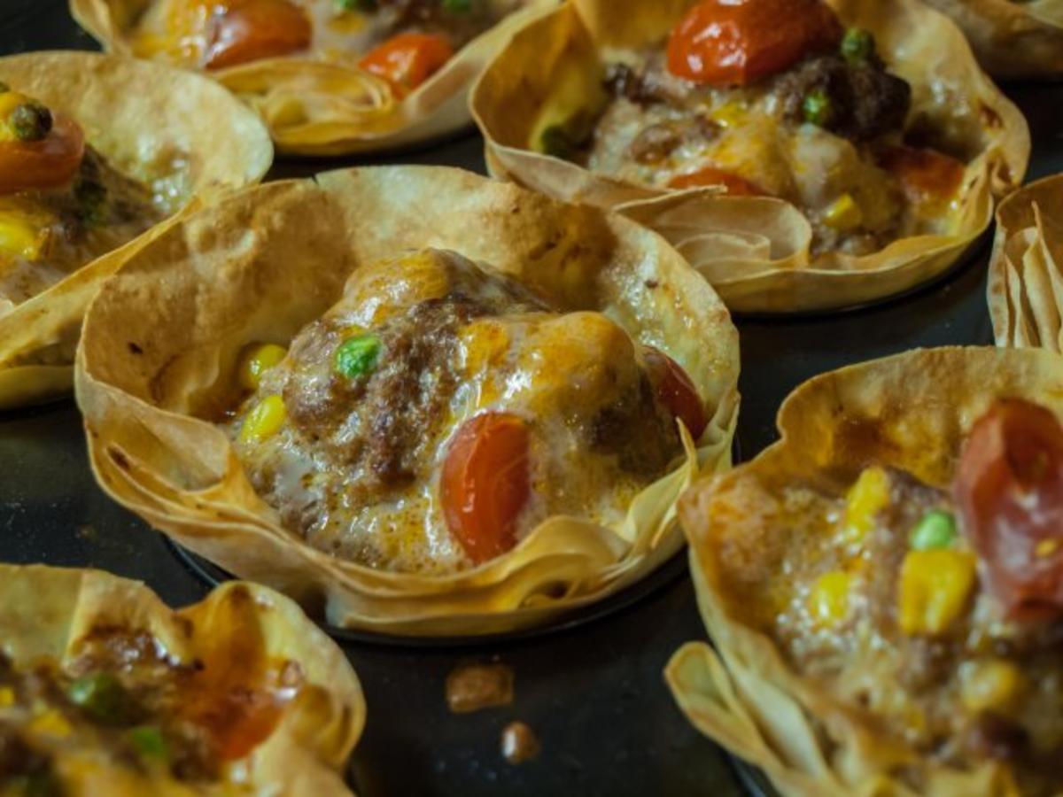 Bunte Hackmuffins - Rezept mit Bild - kochbar.de