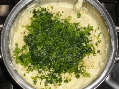 Flönz, oder -  "Jebrat´ne Rotworscht mit Bollen - Appeltitsche".  (Rzpt. um 1950) - Rezept - Bild Nr. 21